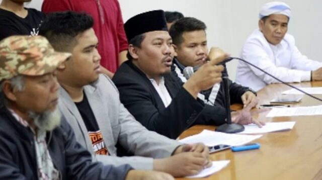 API Aliansi Pergerakan Islam